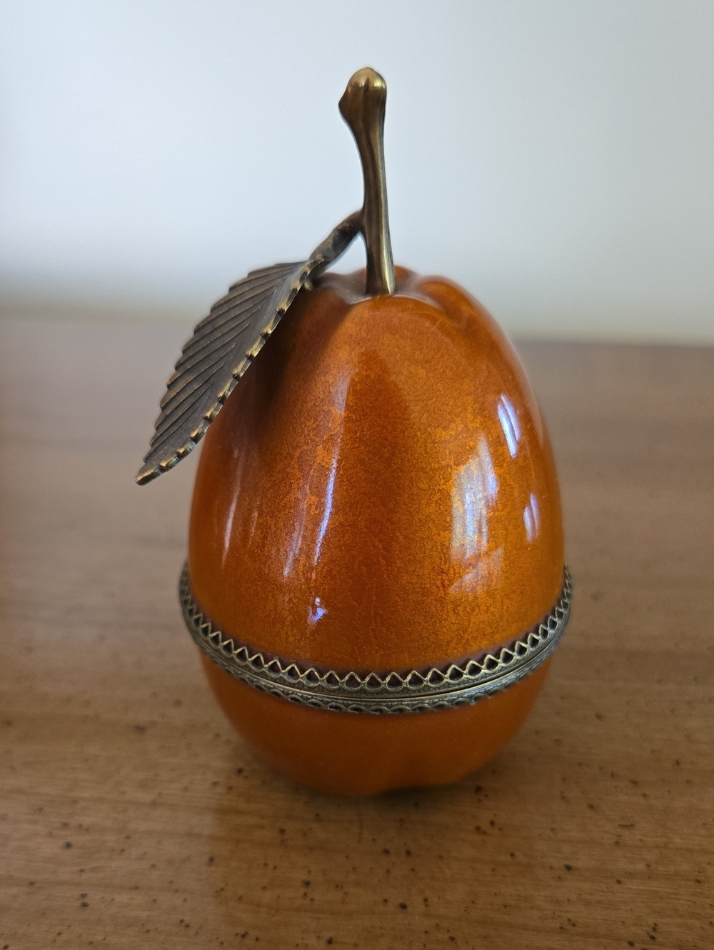 Vintage Evans Pear Shape Table Lighter